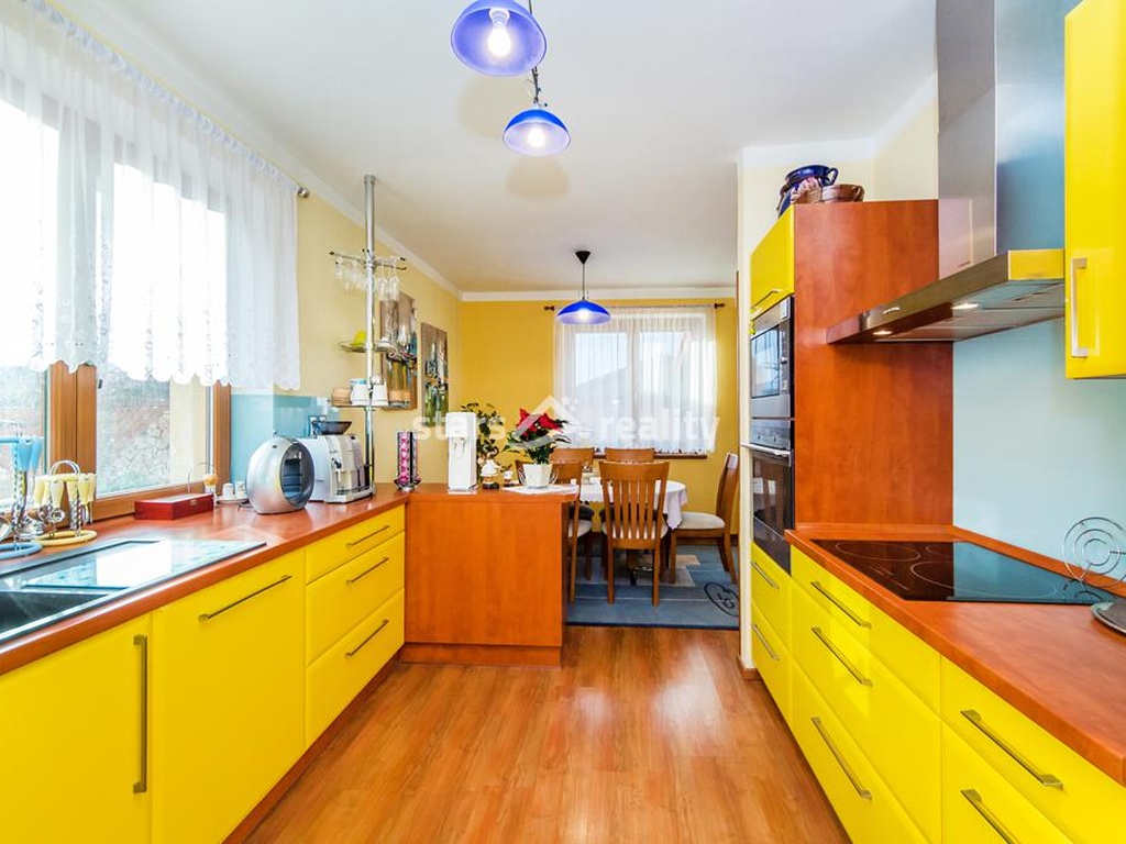 Prodej RD 5+kk s pozemkem 779 m2, Žatec okr. Louny