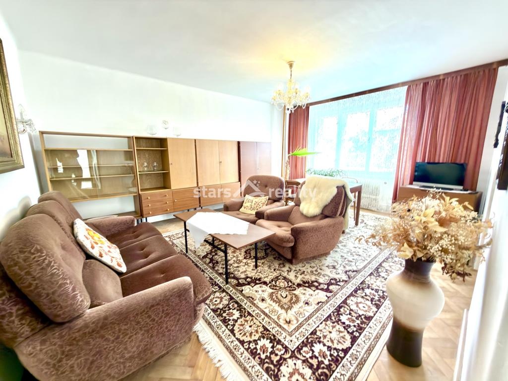 Prodej rodinného domu 4+1 se zahradou 870 m², Zlosyň, okres Mělník