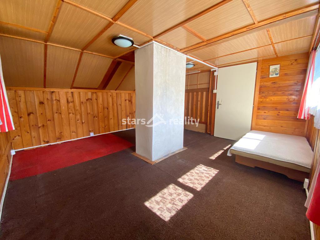 Prodej chaty 3+kk, 480 m2 pozemek Černé Voděrady - okr. Praha - východ