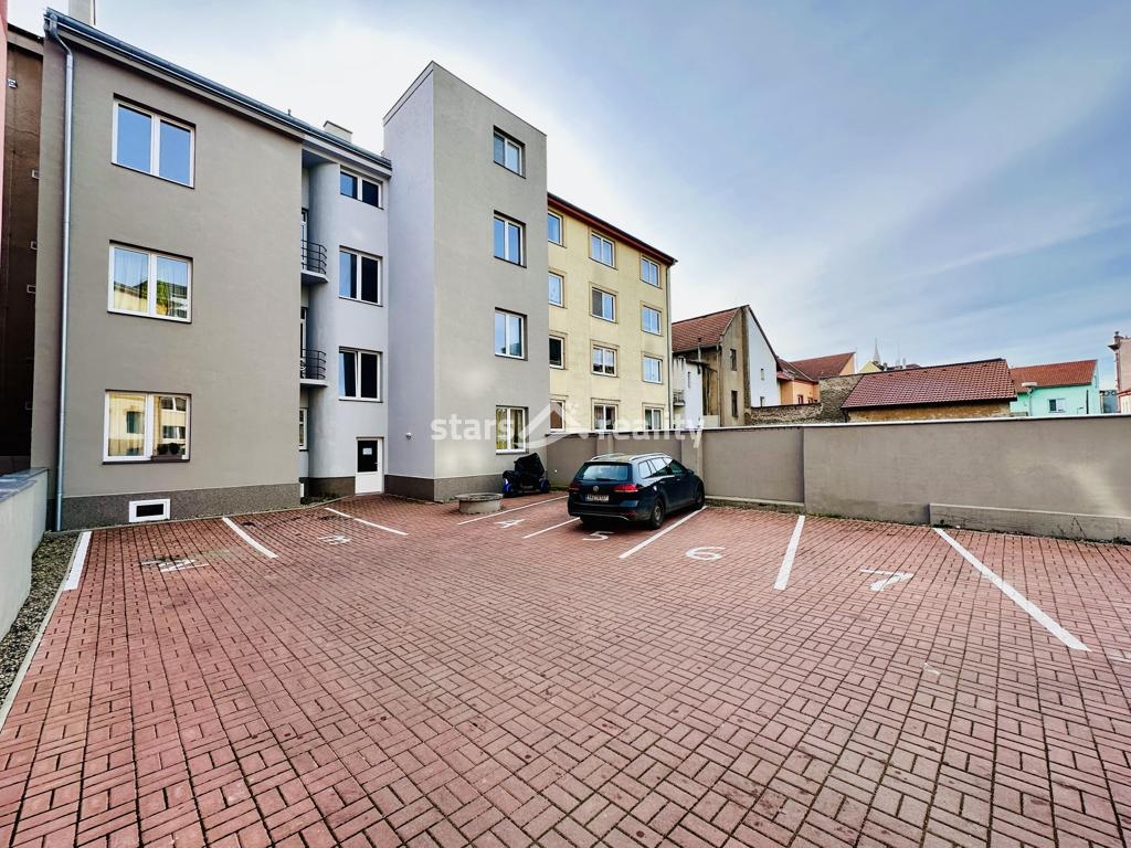 Pronájem bytu 2+1, 84 m2, Kralupy n. Vlt. ul. Havlíčkova