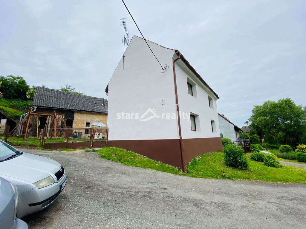 Prodej rodinného domu 3+1, Živonín - Řepín okr. Mělník