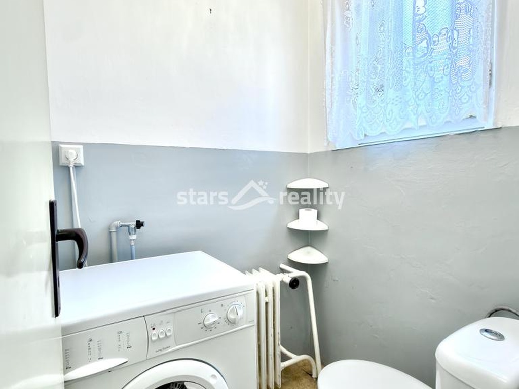 Prodej rodinného domu 4+1 se zahradou 870 m², Zlosyň, okres Mělník
