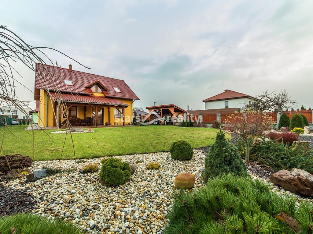 Prodej RD 5+kk s pozemkem 779 m2, Žatec okr. Louny