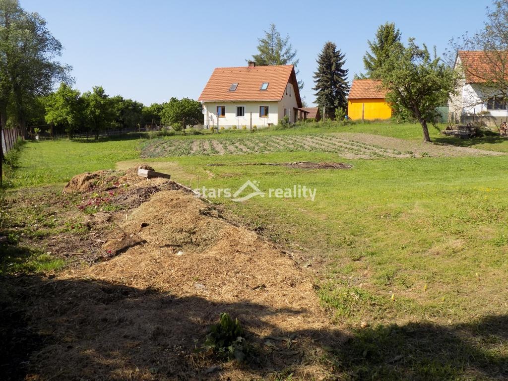 Prodej domu 2+1, pozemek 2245 m2, Ctiněves okr. Litoměřice