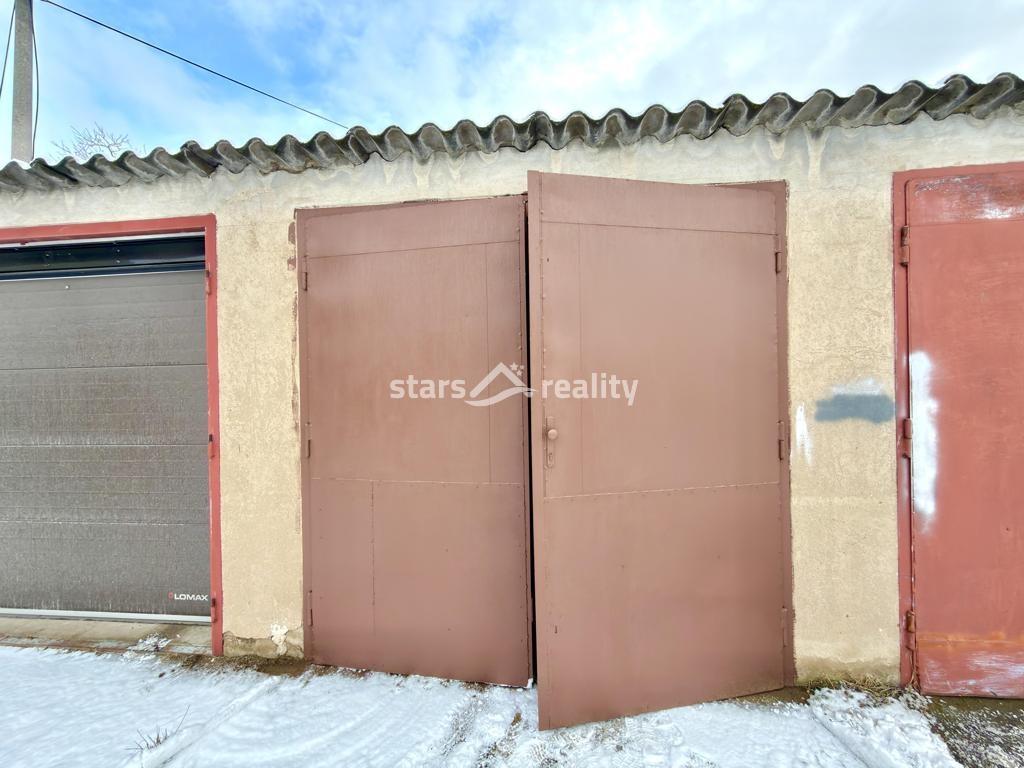 Prodej garáže 19 m2, Kralupy n. Vlt. - ul. Krakovská