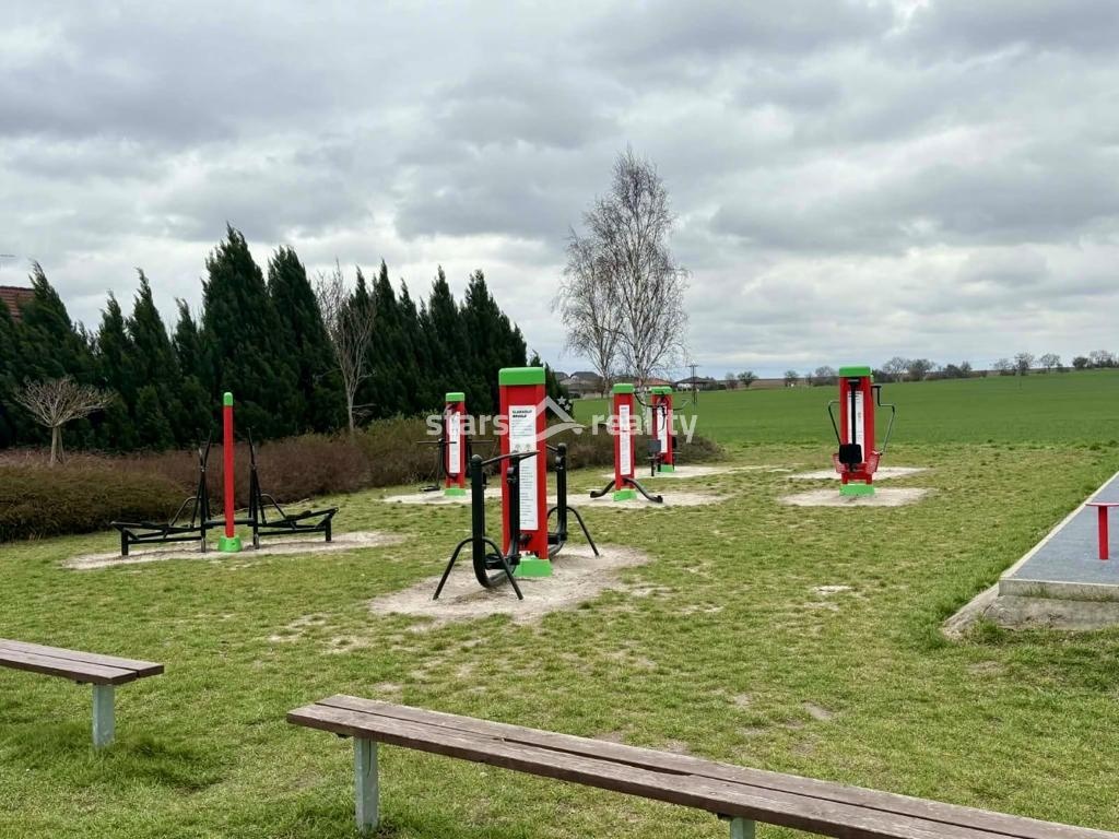 Pronájem bytu 2+kk 46m2, Bášť ul. Hlavní