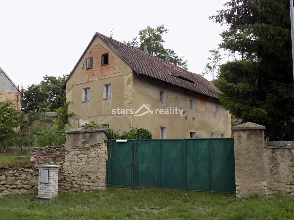 Prodej domu 3+1, pozemek 621 m2, Radouň okr. Litoměřice