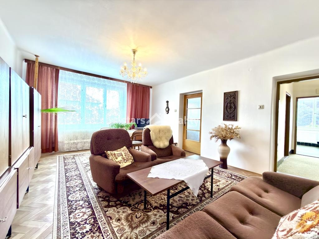 Prodej rodinného domu 4+1 se zahradou 870 m², Zlosyň, okres Mělník