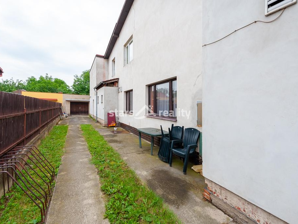 Prodej RD 5+1 s restaurací, Kralupy n.Vlt. - ul. M. Majerové