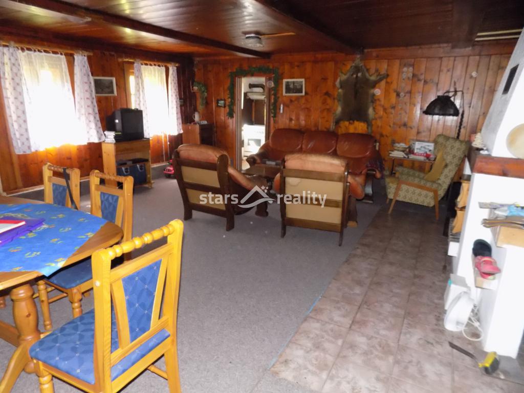 Prodej domu 4+1, pozemek 9523 m2, Desná III