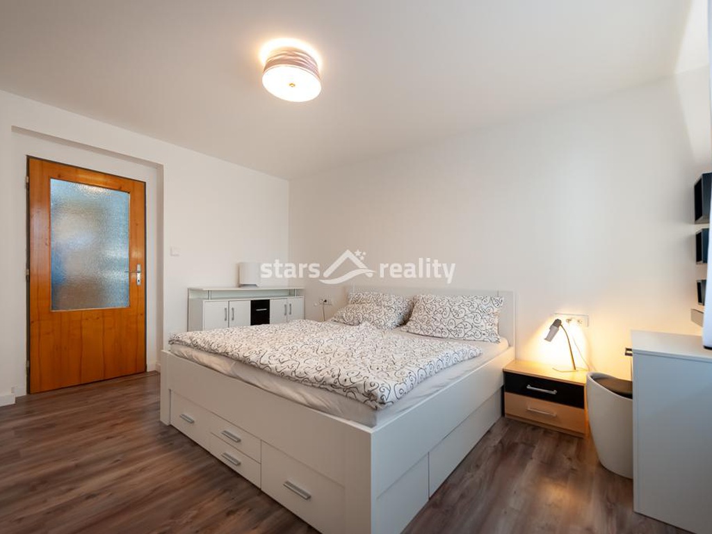 Prodej bytu 3+1/L 75 m2, cihla, po rekonstrukci, Mělník ul. Pod Vrchem
