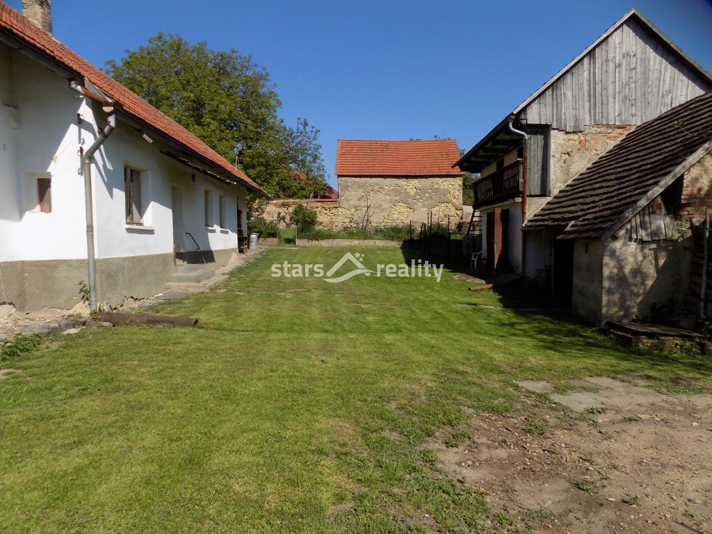 Prodej domu 2+1, pozemek 2245 m2, Ctiněves okr. Litoměřice