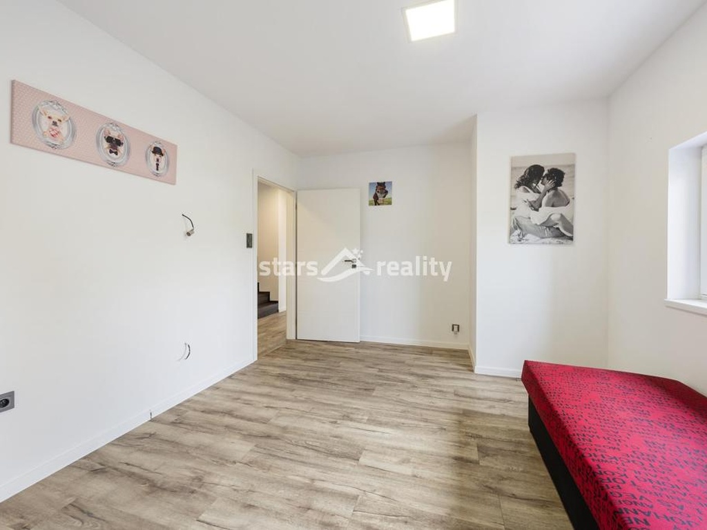 Prodej RD 5+kk 176 m2, pozemek 1000 m2, Byšice ul. Mladoboleslavská