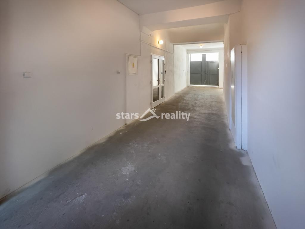 Prodej bytu 1+1, OV, 26 m2, cihla, ul. Novovysočanská Praha 9 - Vysočany