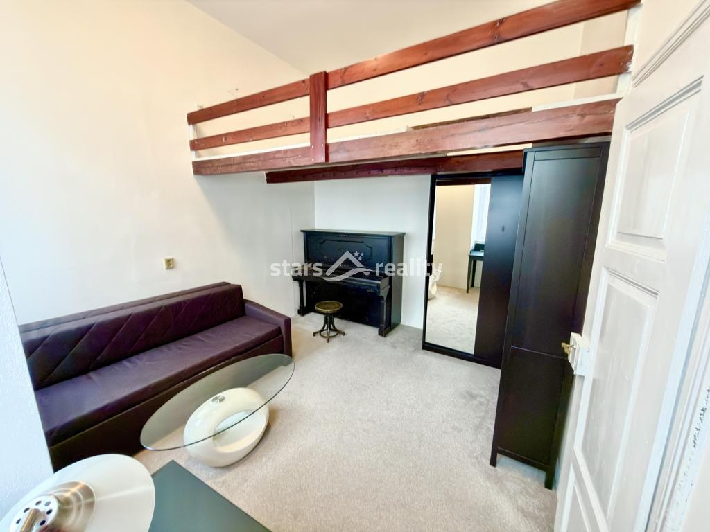 Prodej bytu 2+1, 30 m2, OV, Praha 1, ul. Smetanovo nábřeží