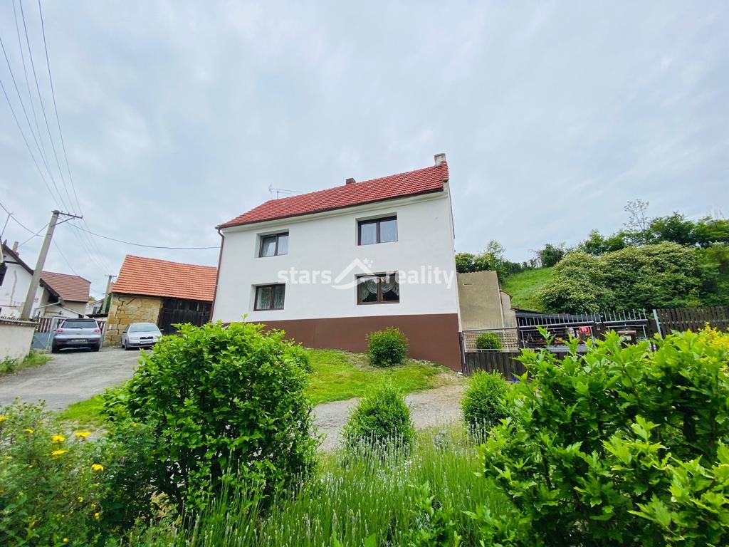 Prodej rodinného domu 3+1, Živonín - Řepín okr. Mělník