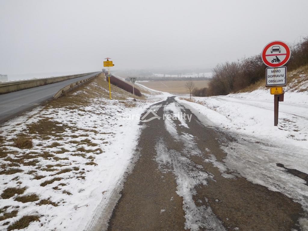 Pozemek k bydlení 500m2, Vadkovice, okr.Chomutov