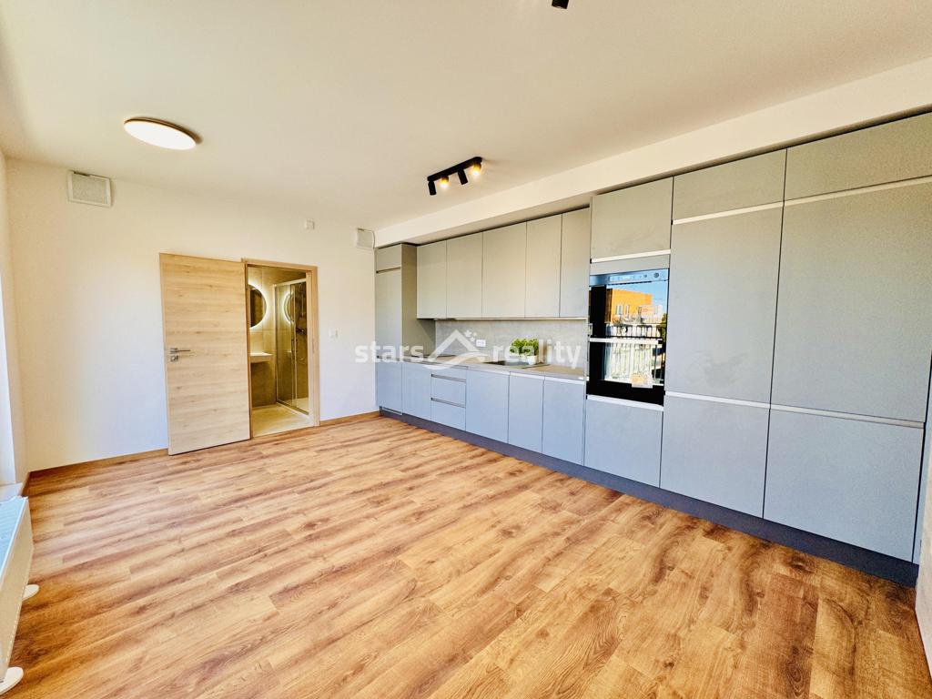 Pronájem bytu 1+kk 33 m2 + terasa 12 m2 + stání, Odolena Voda ul. Pod Sokolákem