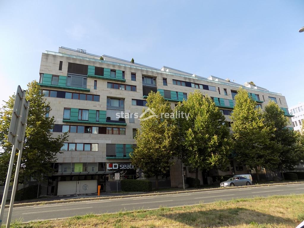 Pronájem bytu 3+kk v rezidenci River Diamond v Praze