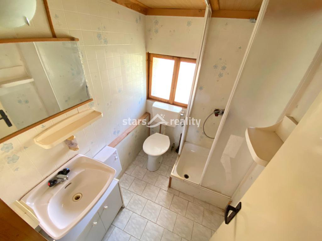 Prodej chaty 3+kk, 480 m2 pozemek Černé Voděrady - okr. Praha - východ