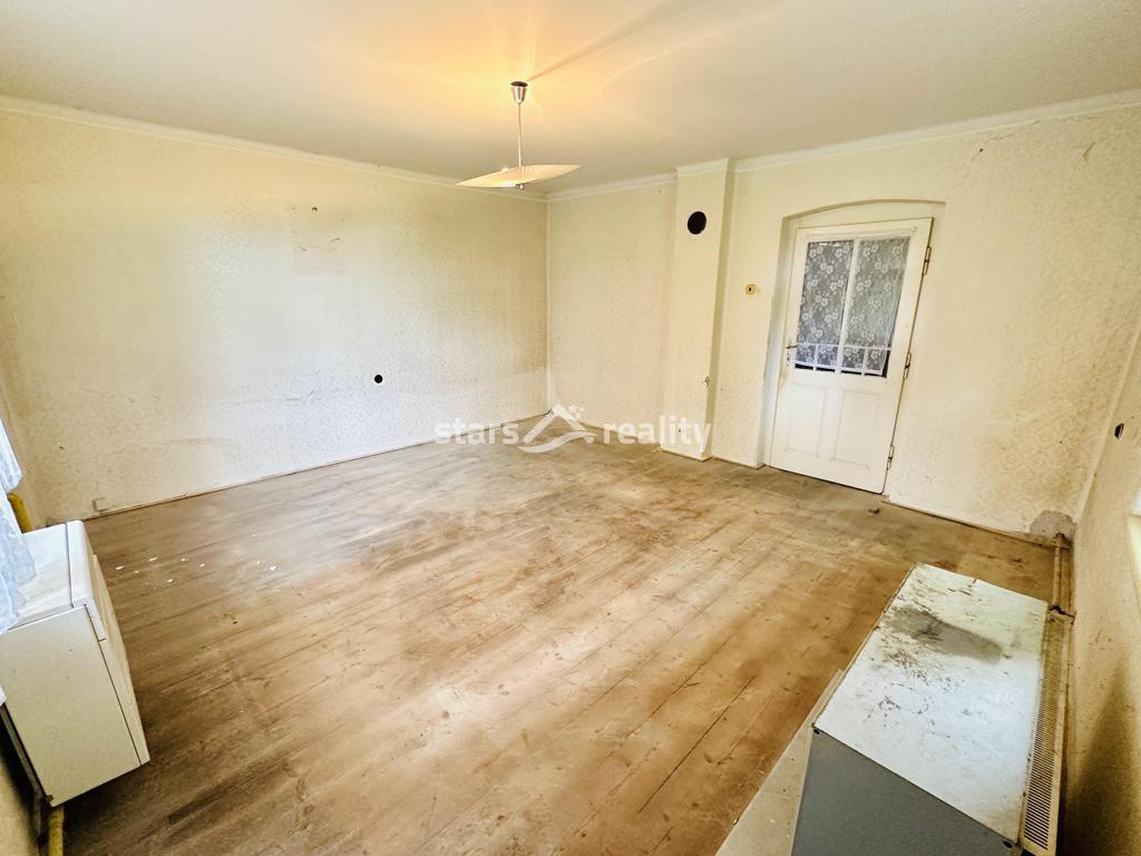 Prodej RD 3+1 se stodolou a pozemkem 1.164 m2, Spomyšl okr. Mělník
